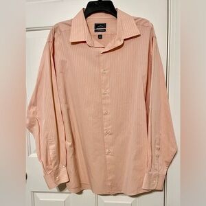 Dockers Dress Shirt Fitted in Salmon 60% Cotton 40% Polyester XL 17/17-1/2
